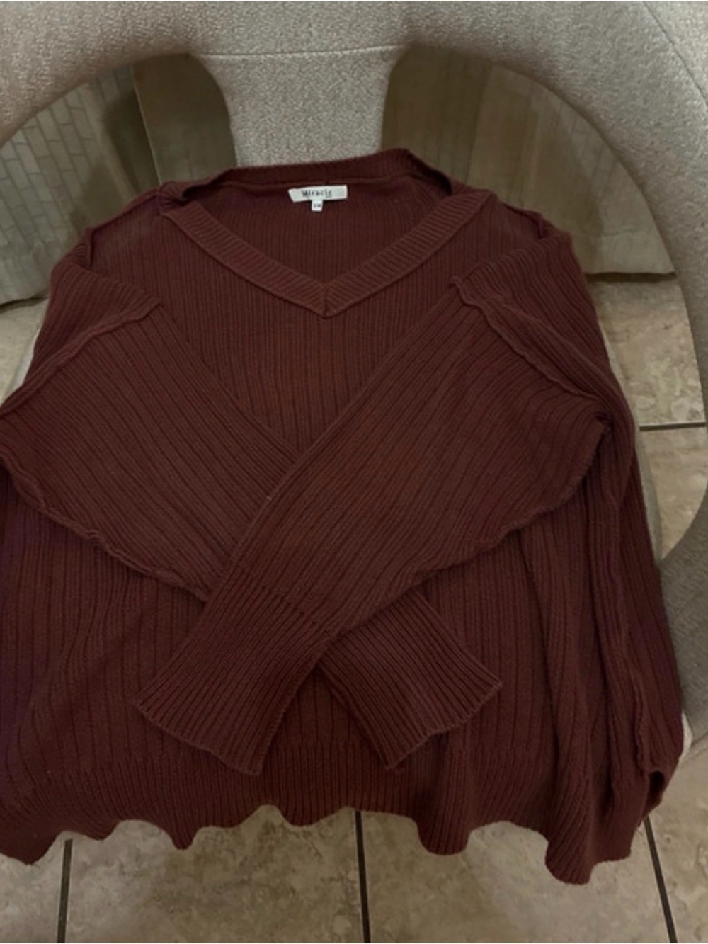 Miracle V-Neck Ribbed Sweater in Wine